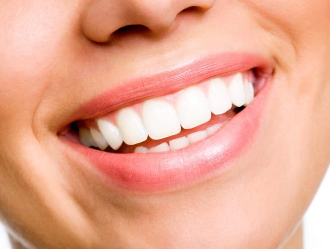 أطعمة مضرة بالأسنان