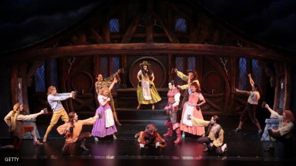 "الجميلة والوحش" في القاهرة