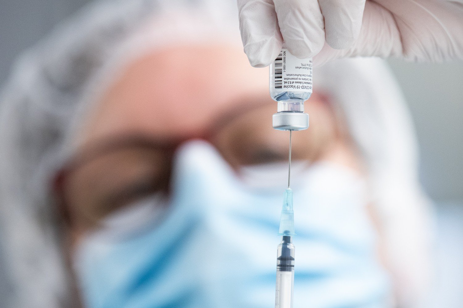 جرعة ثالثة لمتلقي لقاح "فايزر".. هذا ما أعلنته الشركة المصنّعة