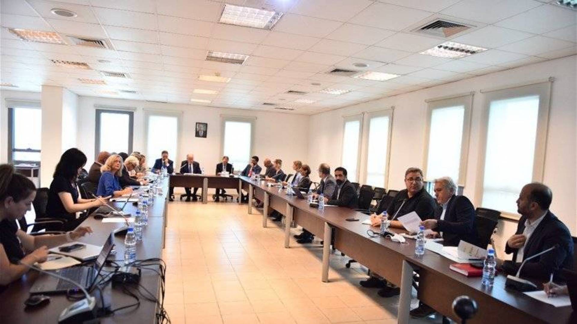 الحلبي: العام الدراسي المقبل معرض للخطر