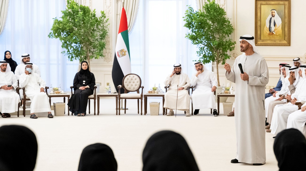 محمد بن زايد: نجدد ثقتنا في المعلم حاملاً رسالة العلم