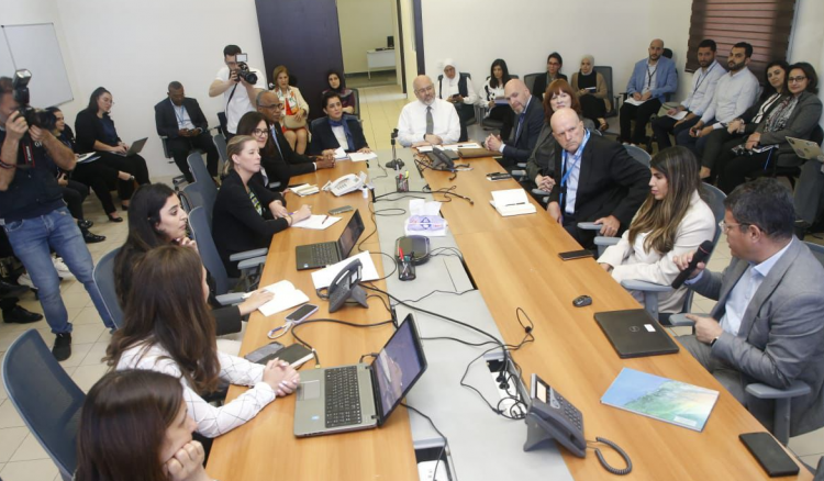 الأبيض يستقبل مديرة "الصحة" في شرق المتوسط: لتحمل المسؤولية المشتركة حيال ازمة النازحين