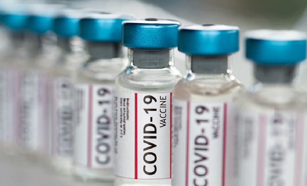 أسترازينيكا تعترف: وفيات وأمراض خطيرة بعد لقاح كورونا!