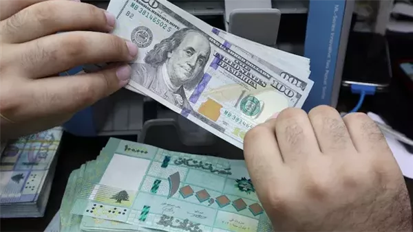 ضباب يلفّ موعد تعديل سعر الدولار المصرفي