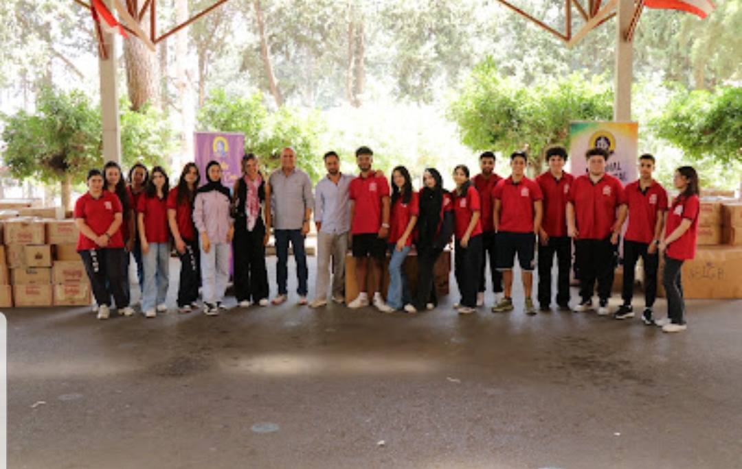 طلاب الإنجيلية في صيدا يواصلون حملتهم الخيرية Clothes For a Cause للسنة الثالثة عشرة