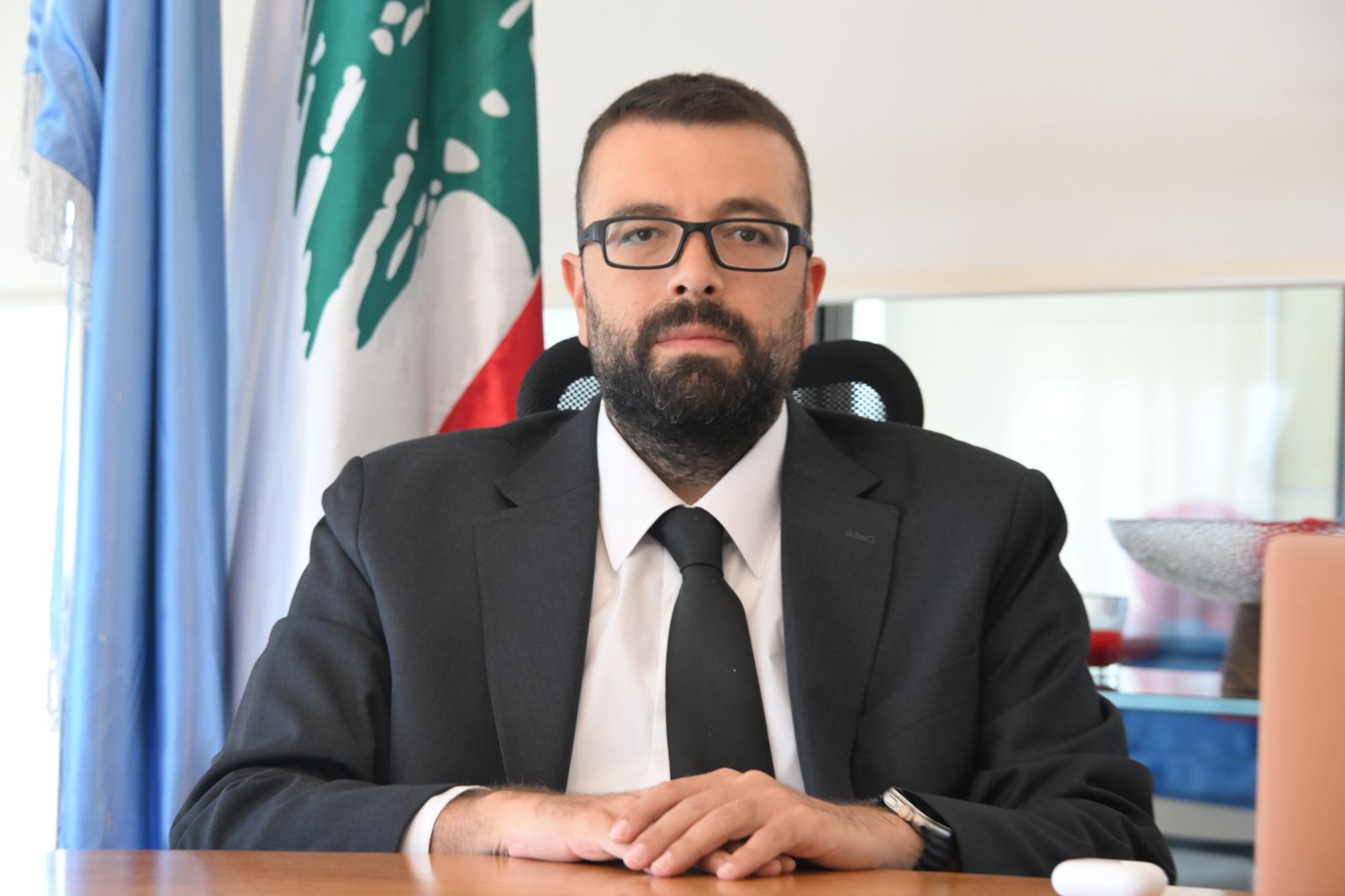 أحمد الحريري يعايد قوى الأمن الداخلي: "الله يحميكن ويحمي لبنان"