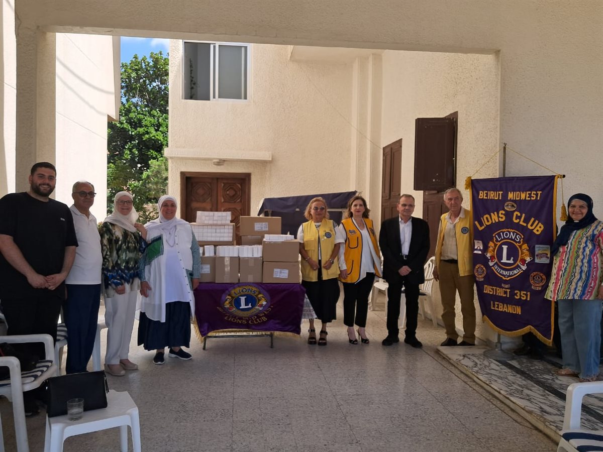 توزيع هبة دوائية على المراكز الصحية في صيدا