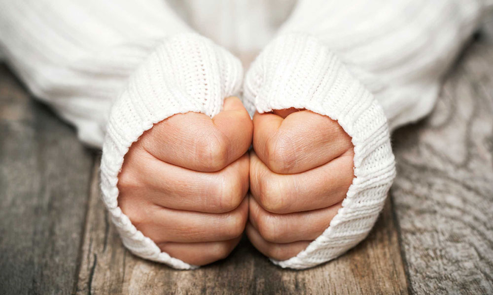 4 أمراض وراء شعورك الدائم بالبرد!