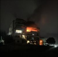 photodune-3834701-laughing-girl-xs