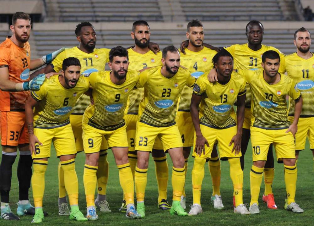 &laquo;العهد&raquo; يضع يداً على الكأس...