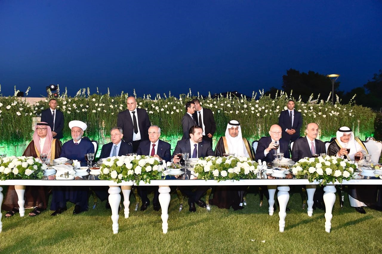 القائم بأعمال سفارة المملكة العربية السعودية الوزير المفوض وليد البخاري أقام حفل إفطار في دارة السفير السعودي في اليرزة