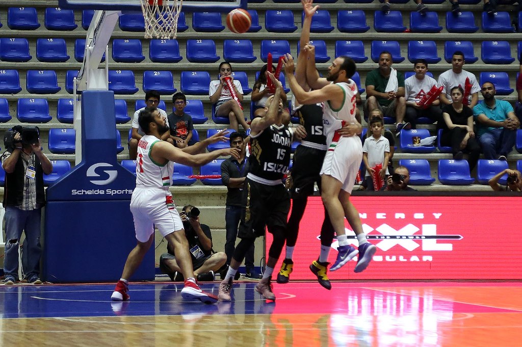 فوز منتخب لبنان بالكرة السلة على الاردن بفارق نقطة