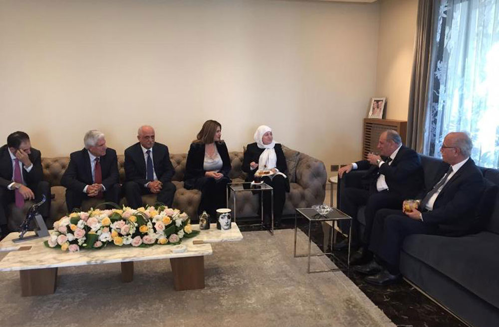 النائب الحريري جالت في البقاعين الأوسط والغربي والجراح اولم تكريماً لها