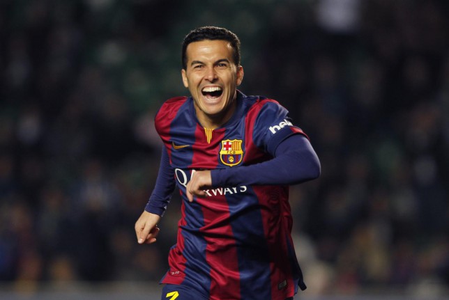 هل يغادر بيدرو برشلونة هذا الصيف؟