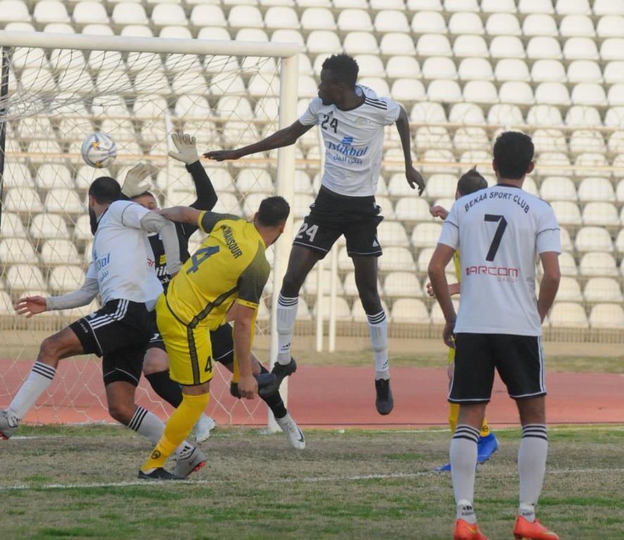العهد يستعيد بعضا من نجومه قبل لقاء شباب الساحل في كأس لبنان
