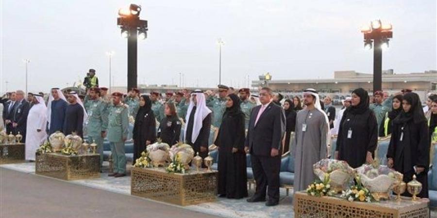 مطار أبو ظبي شهد احتفالية ضخمة لاستقبال شعلة الامل للاولمبياد الخاص