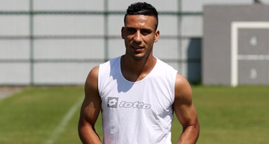لاعب عراقي يشارك بنصر تاريخي بإيطاليا