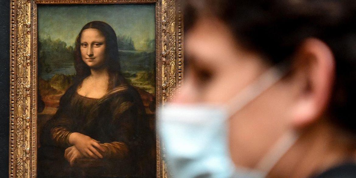 لوحة موناليزا هيكينغ الشهيرة للبيع في مزاد لدار كريستيز