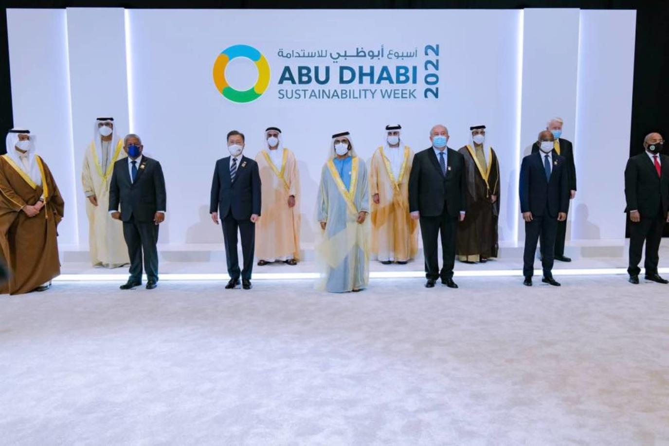 الشيخ محمد بن راشد يشهد انطلاق أسبوع أبوظبي للاستدامة في إكسبو 2020