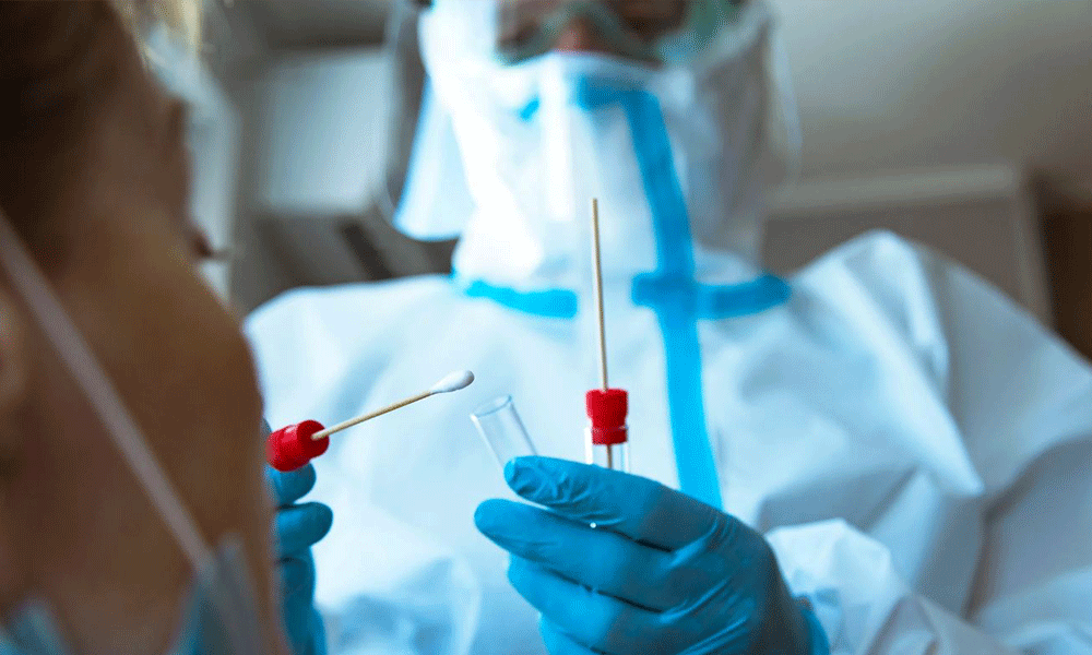 إلغاء فحص الـPCR في المطار لهؤلاء