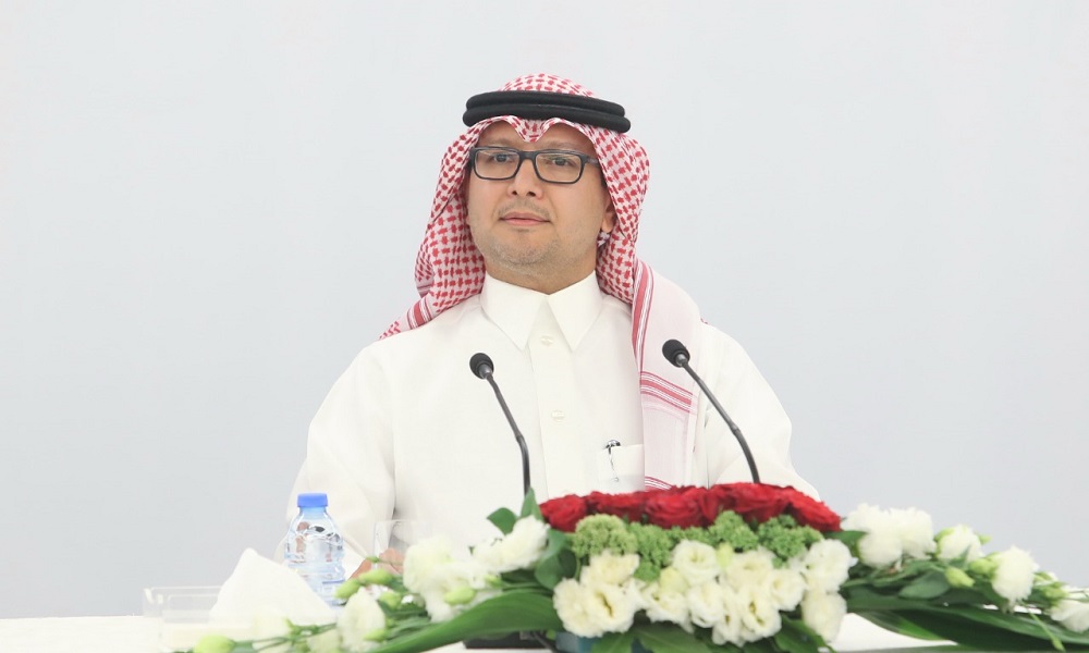 بخاري يقيم مأدبة عشاء على شرف رؤساء الجامعات