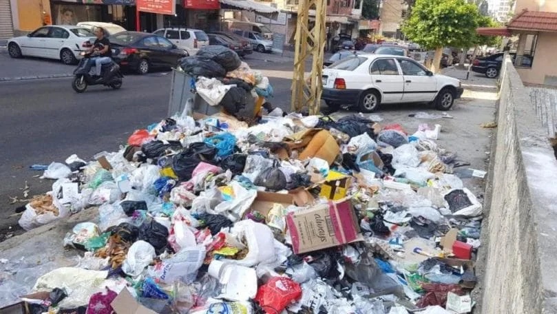 تراكم النفايات في صيدا: مشكلة بلا حلّ قريب