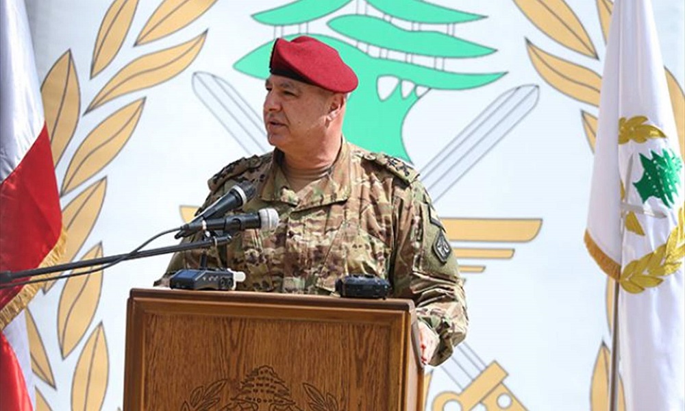 العماد عون لهؤلاء: الجيش أكبر من ملفاتكم وشائعاتكم!