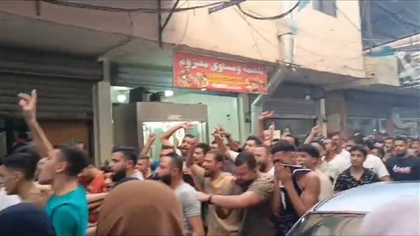 بعد استهداف صيدا... مظاهرة في مخيم عين الحلوة استنكارًا للاغتيال