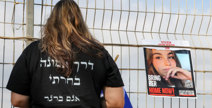 انتشال جثث 6 رهائن بينهم أميركي من غزة.. و"ملك الموت" نتنياهو يواجه غضبا شعبيا