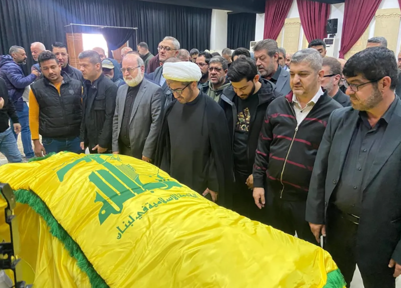 "الحزب" وعائلة محمد عفيف النابلسي تقبلا التعازي باستشهاه ووفاة زوجته