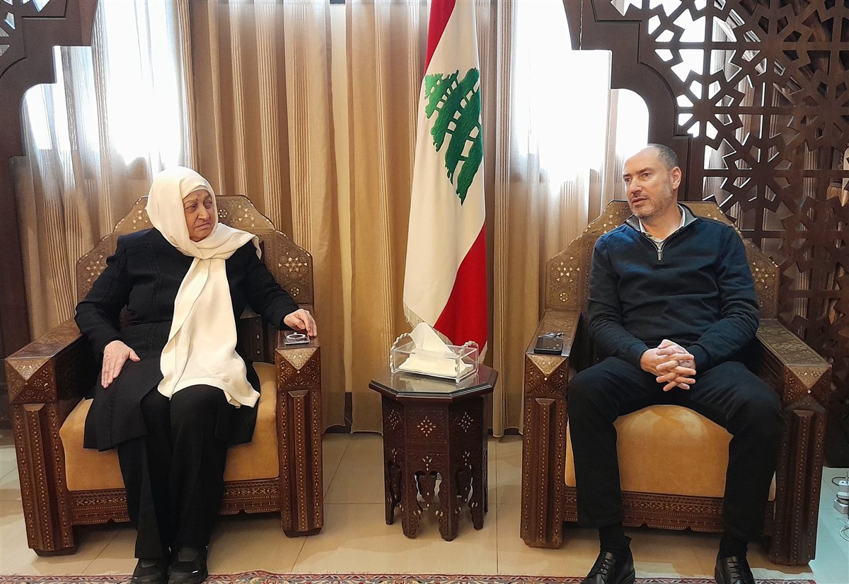 بهية الحريري تتابع مع سوسان وضو تداعيات الحرب على لبنان واحتياجات النازحين وتتفقد غرفة عمليات خلية الأزمة في بلدية صيدا