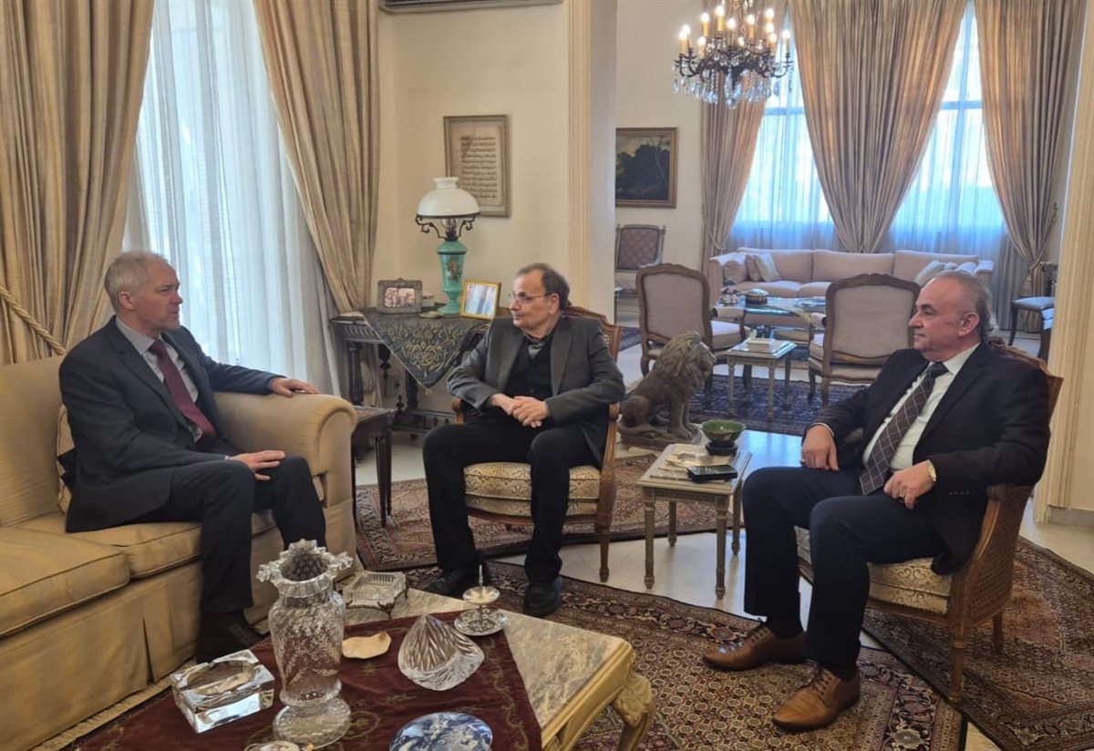 النائب البزري يستقبل سفير بلجيكا ويتفقّد مراكز الإيواء في صيدا