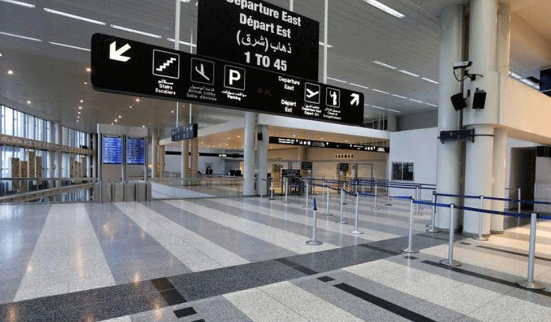 photodune-3834701-laughing-girl-xs