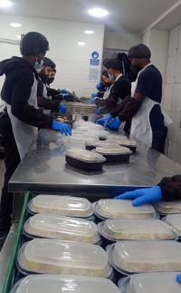 photodune-3834701-laughing-girl-xs