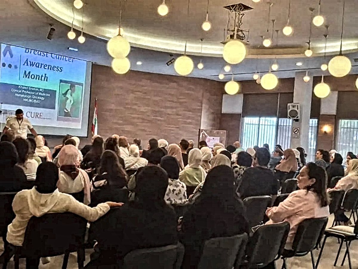 بلدية صيدا تطلق حملة &laquo;خطوة بتفرق&raquo; للتوعية بأهمية الكشف المبكر عن سرطان الثدي.. د. عكرة: صحة أهلنا وسلامتهم أولوية